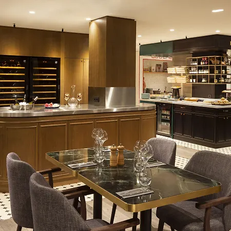Marielle Hotel 4*